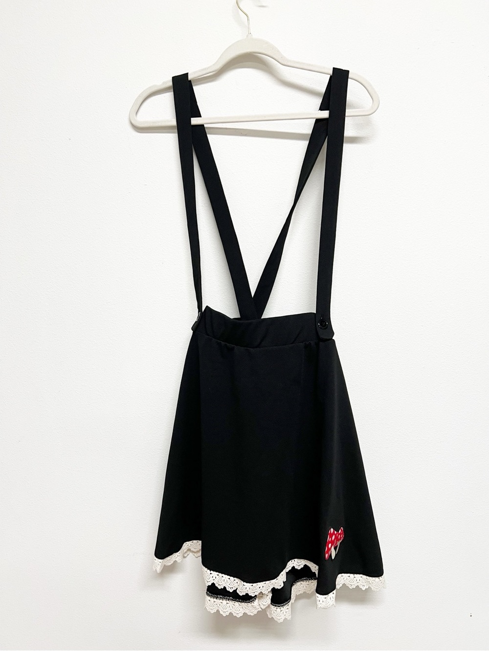 Midnight Hour X Hot Topic Womens Mushroom Black Suspender Skirt with Lace Trim - Picture 2 of 7